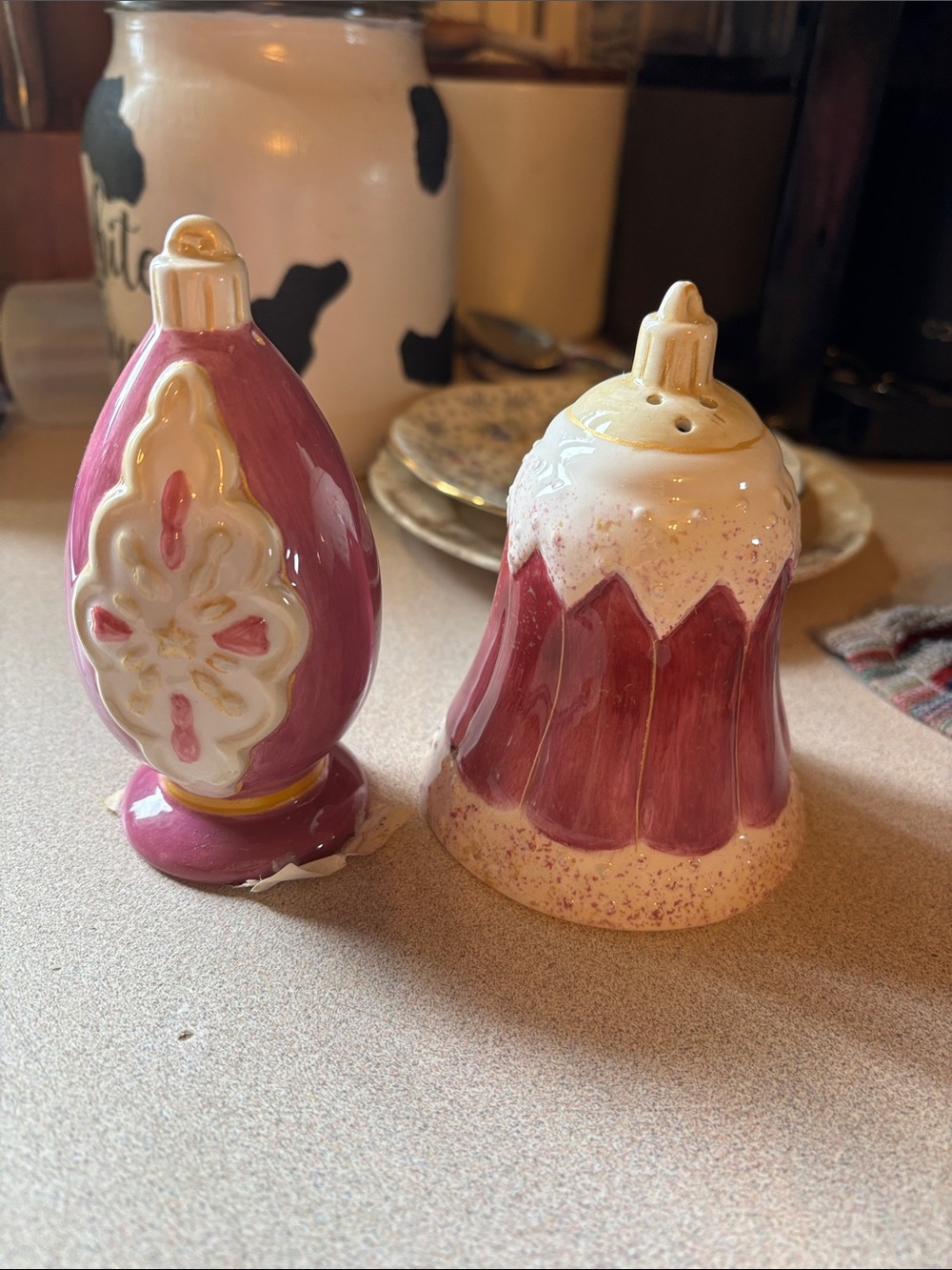 Vintage Pink  Christmas ornament Ceramic Salt & Pepper Shakers